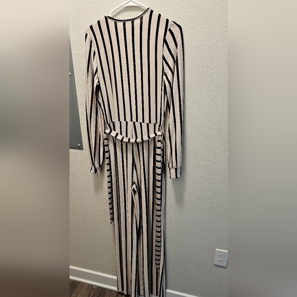 Jumpsuit - Picture 3 of 3